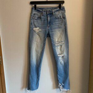 American Eagle High Rise Slim Ankle Super Stretch Ripped Jeans | Size 4